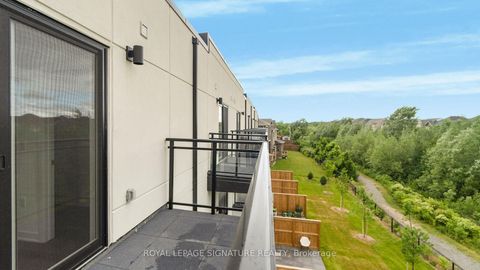 Photo 25 at 3047 Trailside Drive, GO Glenorchy, Oakville