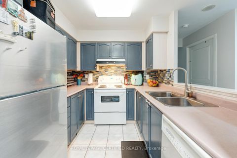 Photo 10 at 606 - 29 Northern Heights, Langstaff, Richmond Hill