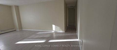 Photo 9 at 108 - 1950 Kennedy Road, Dorset Park, Toronto