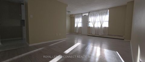 Photo 10 at 108 - 1950 Kennedy Road, Dorset Park, Toronto