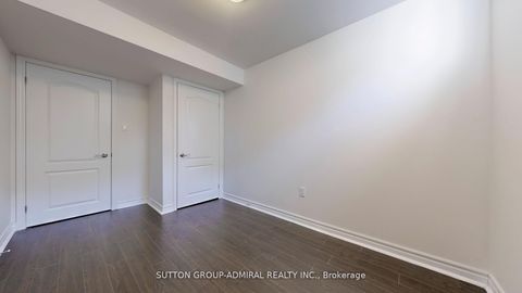 Photo 8 at 186 Ascalon Drive, Patterson, Vaughan