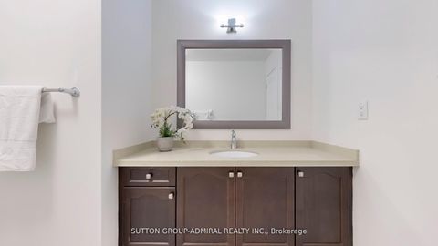 Photo 14 at 186 Ascalon Drive, Patterson, Vaughan