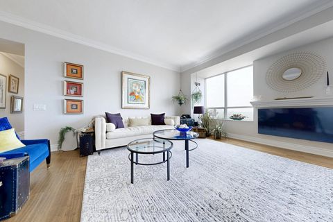 Photo 4 at LPH1 - 2 Clairtrell Road, Willowdale East, Toronto