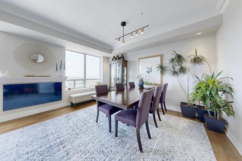 Photo 6 at LPH1 - 2 Clairtrell Road, Willowdale East, Toronto