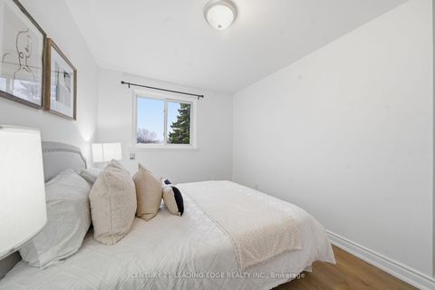 Photo 25 at 2 - 1310 Fieldlight Boulevard, Liverpool, Pickering