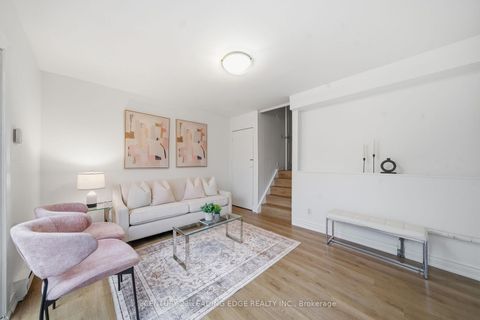 Photo 32 at 2 - 1310 Fieldlight Boulevard, Liverpool, Pickering