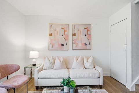 Photo 33 at 2 - 1310 Fieldlight Boulevard, Liverpool, Pickering