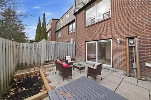 Photo 35 at 2 - 1310 Fieldlight Boulevard, Liverpool, Pickering