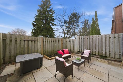 Photo 40 at 2 - 1310 Fieldlight Boulevard, Liverpool, Pickering