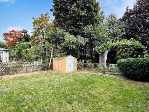 Photo 34 at 70 Crossbow Crescent, Pleasant View, Toronto