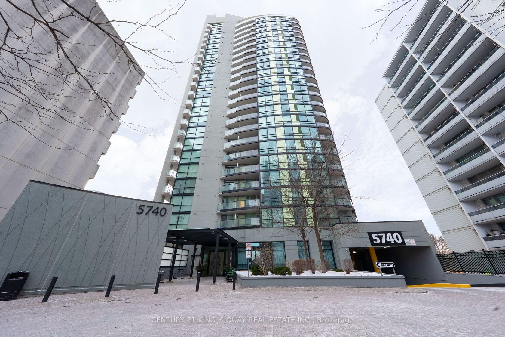 202 - 5740 Yonge Street, Newtonbrook West, Toronto 
