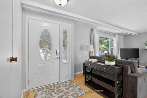 Photo 3 at 7 Sunset Drive, Rural Innisfil, Innisfil