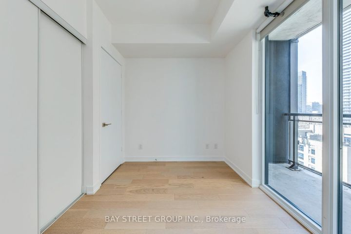 Photo 30 at 1601 - 17 Dundonald Street, Yonge Corridor, Toronto