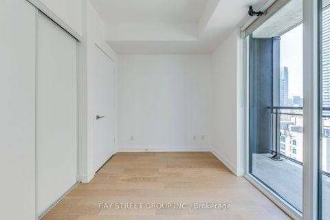 Photo 30 at 1601 - 17 Dundonald Street, Yonge Corridor, Toronto