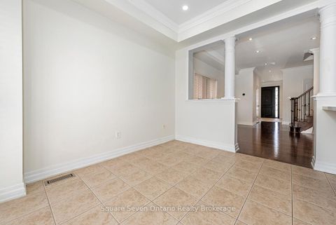 Photo 19 at 391 Vellore Park Avenue, Vellore Village, Vaughan