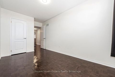 Photo 22 at 391 Vellore Park Avenue, Vellore Village, Vaughan