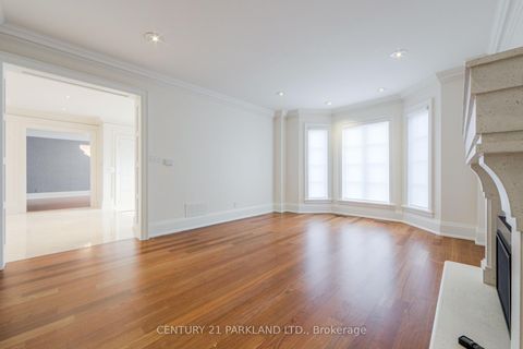 Photo 6 at 16 Flatbush Avenue, East Woodbridge, Vaughan