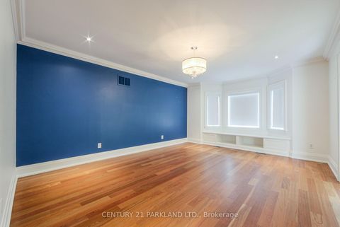 Photo 21 at 16 Flatbush Avenue, East Woodbridge, Vaughan