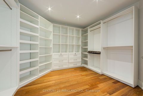 Photo 24 at 16 Flatbush Avenue, East Woodbridge, Vaughan