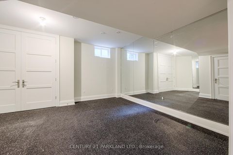 Photo 28 at 16 Flatbush Avenue, East Woodbridge, Vaughan