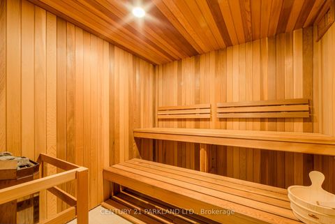 Photo 38 at 16 Flatbush Avenue, East Woodbridge, Vaughan