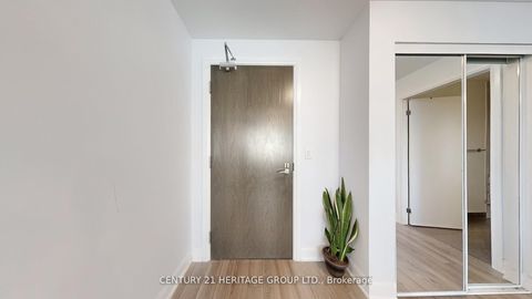 Photo 32 at 405 - 2910 Highway 7 Road W, Concord, Vaughan