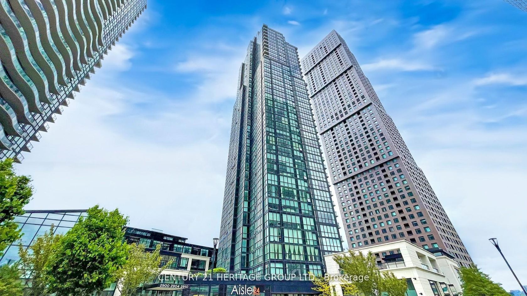 405 - 2910 Highway 7 Road W, Concord, Vaughan 