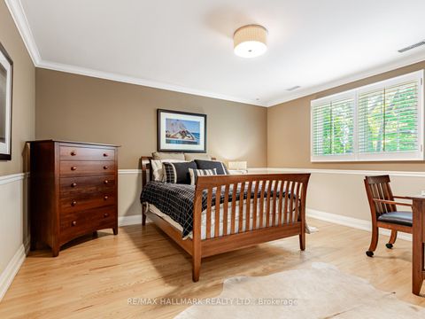 Photo 15 at 88 Ames Circle, Don Mills, Toronto