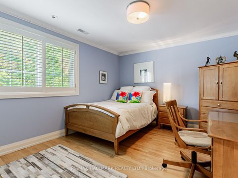 Photo 21 at 88 Ames Circle, Don Mills, Toronto