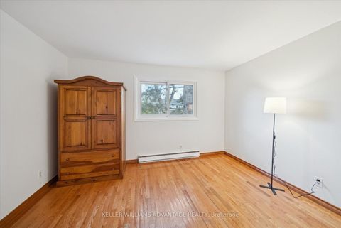 Photo 19 at 11 Castle Hill Drive, Sullivan, Toronto