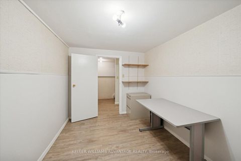 Photo 28 at 11 Castle Hill Drive, Sullivan, Toronto