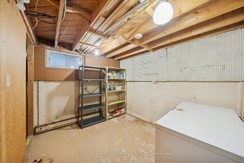 Photo 30 at 11 Castle Hill Drive, Sullivan, Toronto