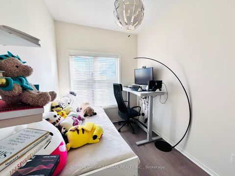 Photo 27 at 14 McGrath Avenue, Rural Richmond Hill, Richmond Hill