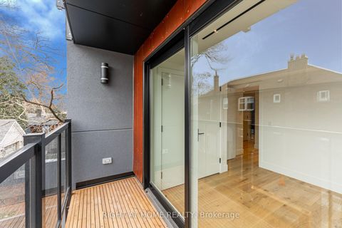 Photo 15 at 218 Jane Street, Lambton Baby Point, Toronto