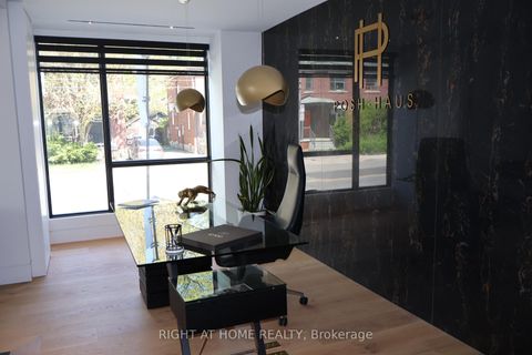 Photo 22 at 218 Jane Street, Lambton Baby Point, Toronto