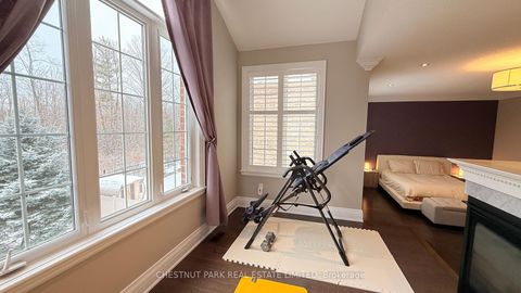 Photo 20 at 92 Heintzman Crescent, Patterson, Vaughan