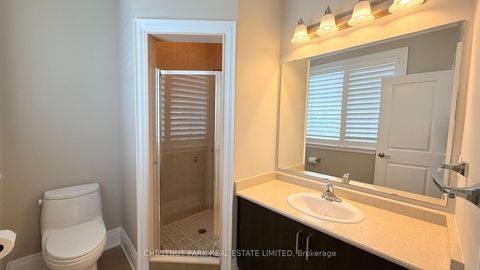 Photo 24 at 92 Heintzman Crescent, Patterson, Vaughan