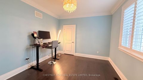 Photo 25 at 92 Heintzman Crescent, Patterson, Vaughan