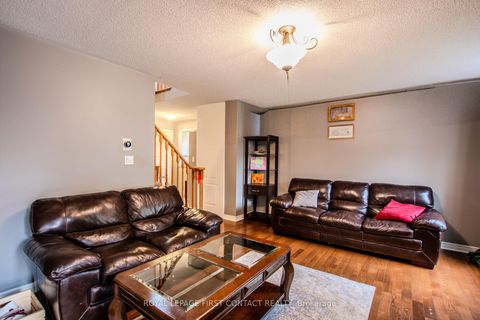Photo 7 at 63 Gore Drive, Ardagh, Barrie