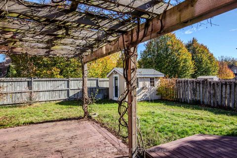 Photo 36 at 63 Gore Drive, Ardagh, Barrie