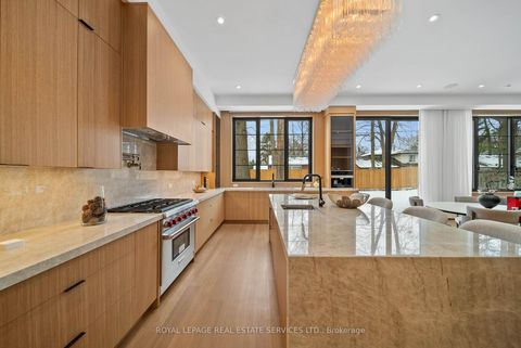 Photo 6 at 4 Waxwing Place, Don Mills, Toronto