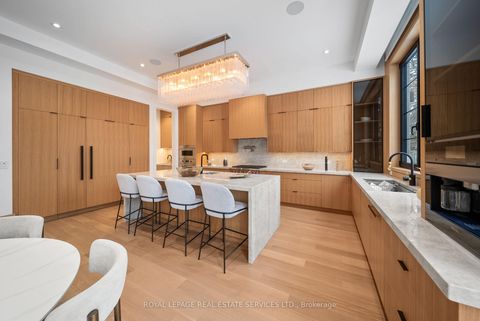 Photo 9 at 4 Waxwing Place, Don Mills, Toronto