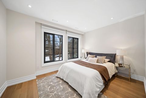 Photo 23 at 4 Waxwing Place, Don Mills, Toronto