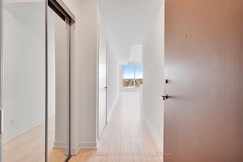 Photo 3 at Unit #1302 - 39 Mary Street, City Centre, Barrie