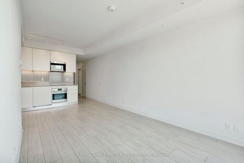 Photo 6 at Unit #1302 - 39 Mary Street, City Centre, Barrie