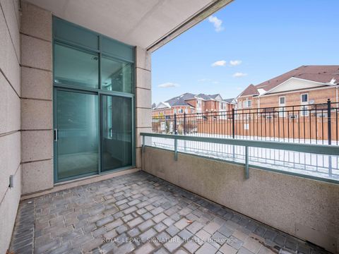 Photo 18 at 102 - 5 Emerald Lane, Yorkhill, Vaughan