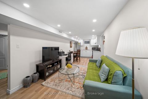 Photo 24 at 29 Misty Moor Drive, South Richvale, Richmond Hill