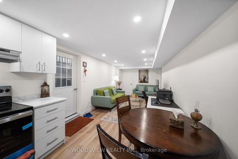 Photo 30 at 29 Misty Moor Drive, South Richvale, Richmond Hill