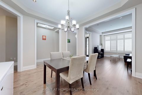 Photo 9 at 421 Ginger Gate N, GO Glenorchy, Oakville