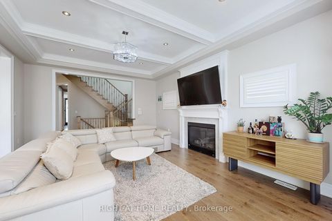 Photo 13 at 421 Ginger Gate N, GO Glenorchy, Oakville